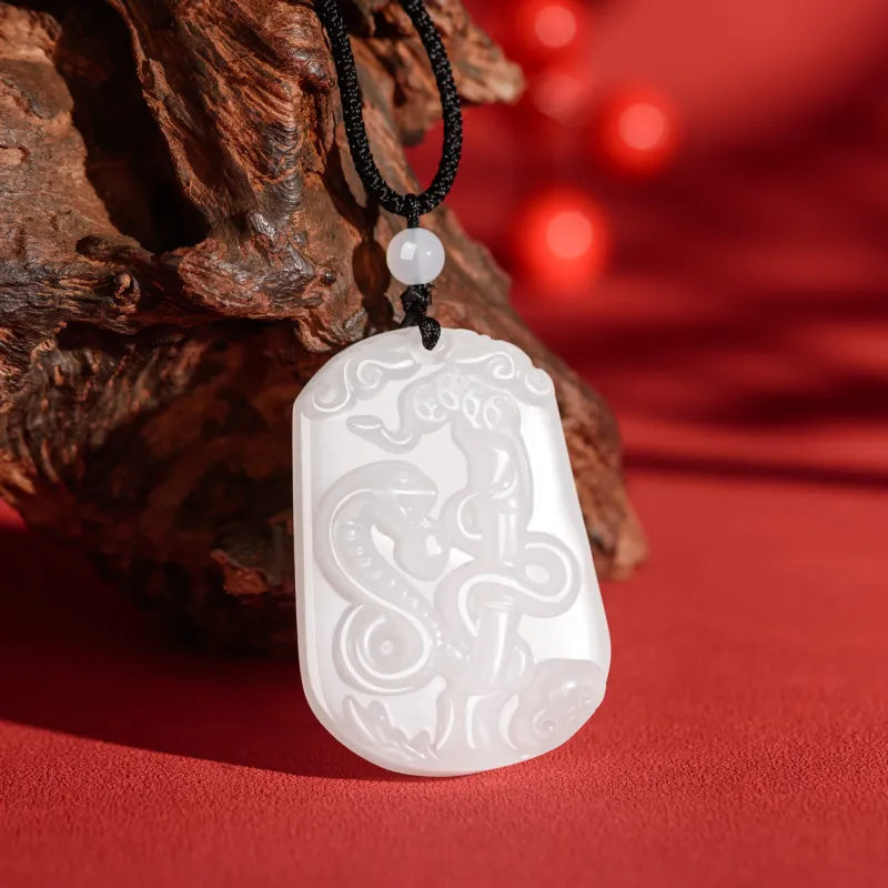 Lao Feng Xiang Golden Silk Jade Necklaces Unisex-6