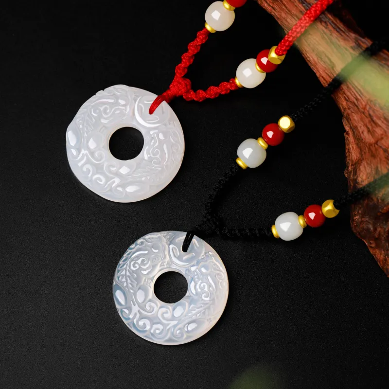 Lao Feng Xiang Chalcedony Necklaces Unisex-13