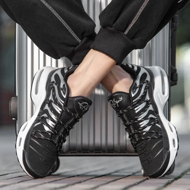 TOMAY Anti Slip And Wear Resistant Height Increasing Low Top Running Shoes Men's-22