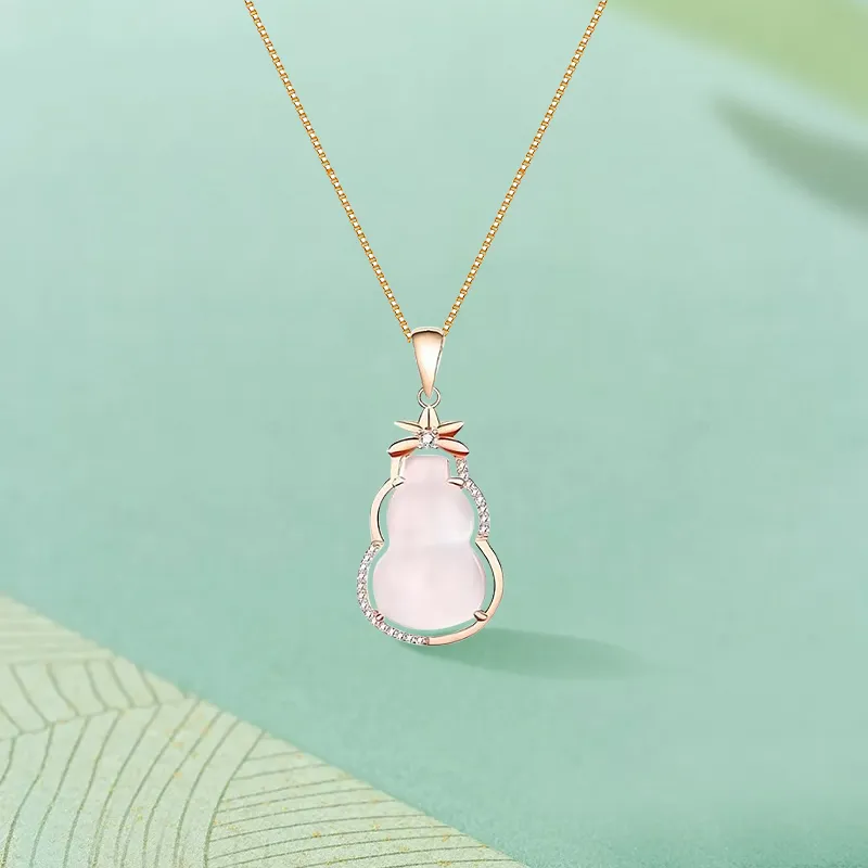 Gold Of China Chalcedony Necklaces Unisex-1