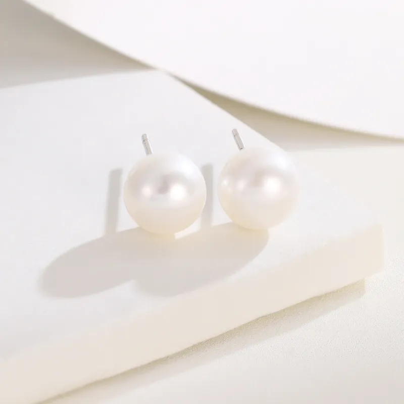 Golden Bliss Pearl Stud Earrings Women's-4