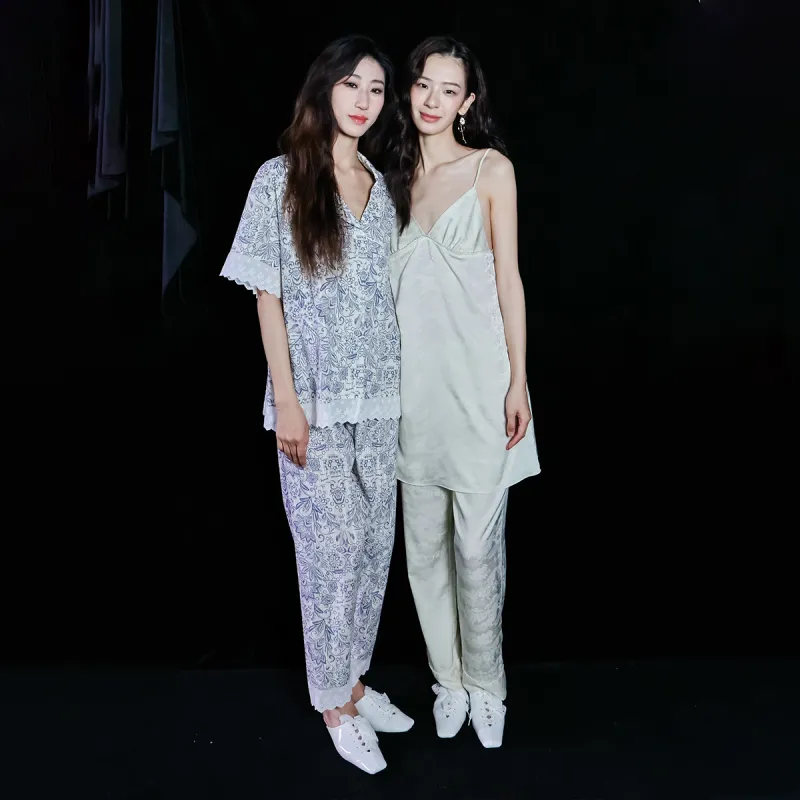 IIZZINI Women's Pajama Sets-2