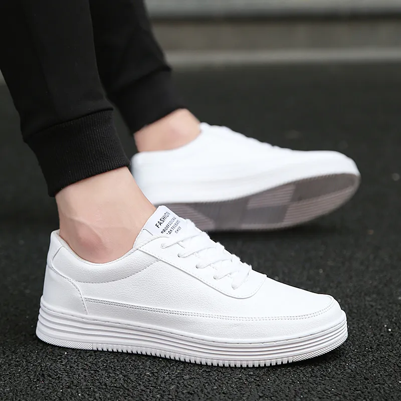 PLAY COBBLER Low Top Skateboard Shoes Unisex-4