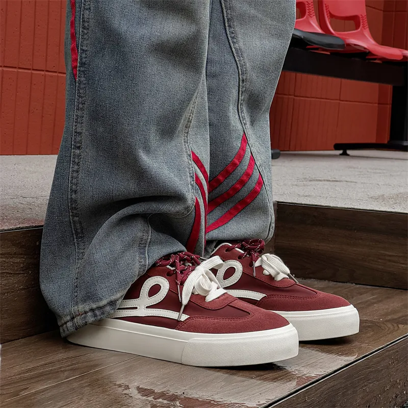 PLAY COBBLER Low Top Skateboard Shoes Men's-9