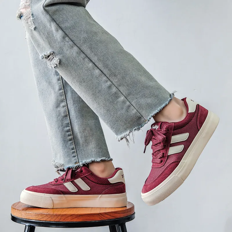 PLAY COBBLER Low Top Skateboard Shoes Men's-3