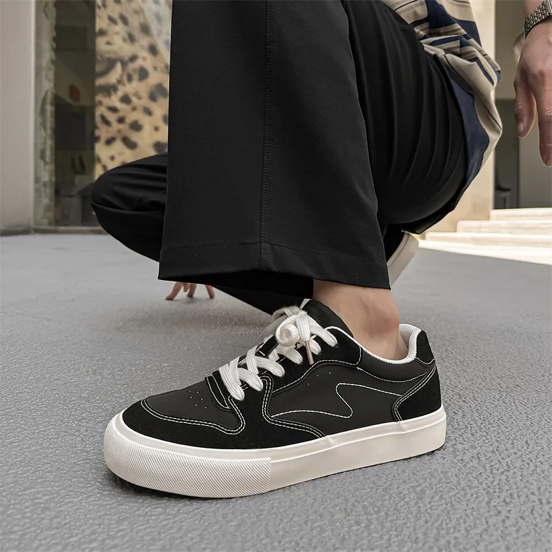 PLAY COBBLER Low Top Skateboard Shoes Men's-9