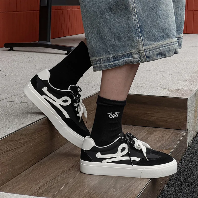 PLAY COBBLER Low Top Skateboard Shoes Men's-2