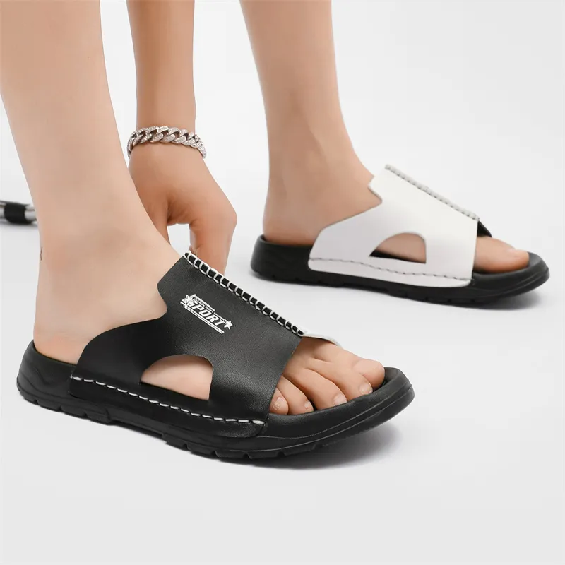 PLAY COBBLER Rubber Sole Slip Resistant Slide Slippers Men's-8