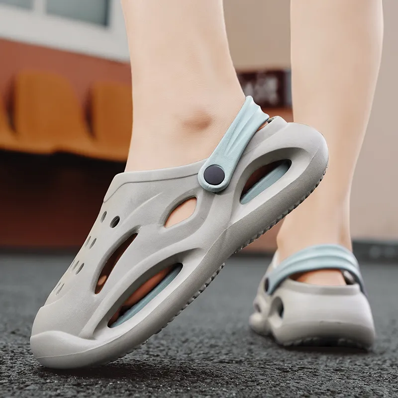 PLAY COBBLER Clogs Unisex-13