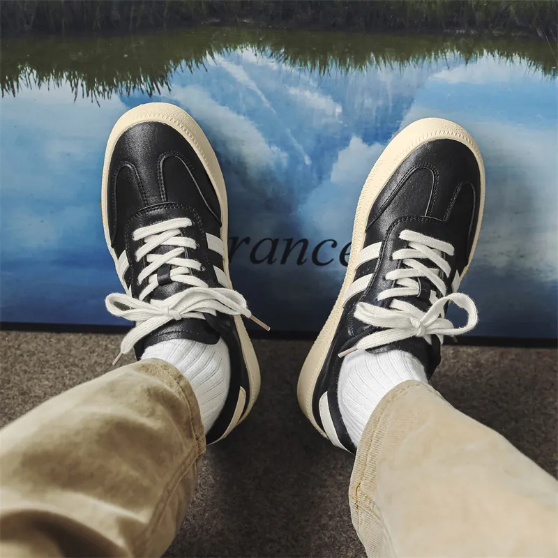 PLAY COBBLER Slip Resistant Low Top Skateboard Shoes Men's-8