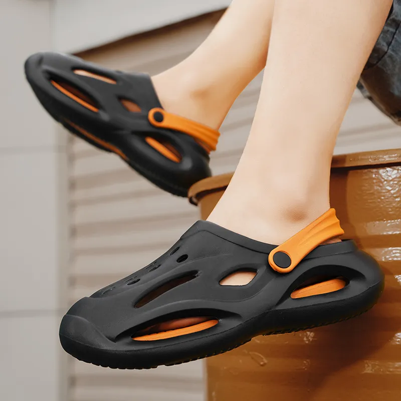 PLAY COBBLER Clogs Unisex-9