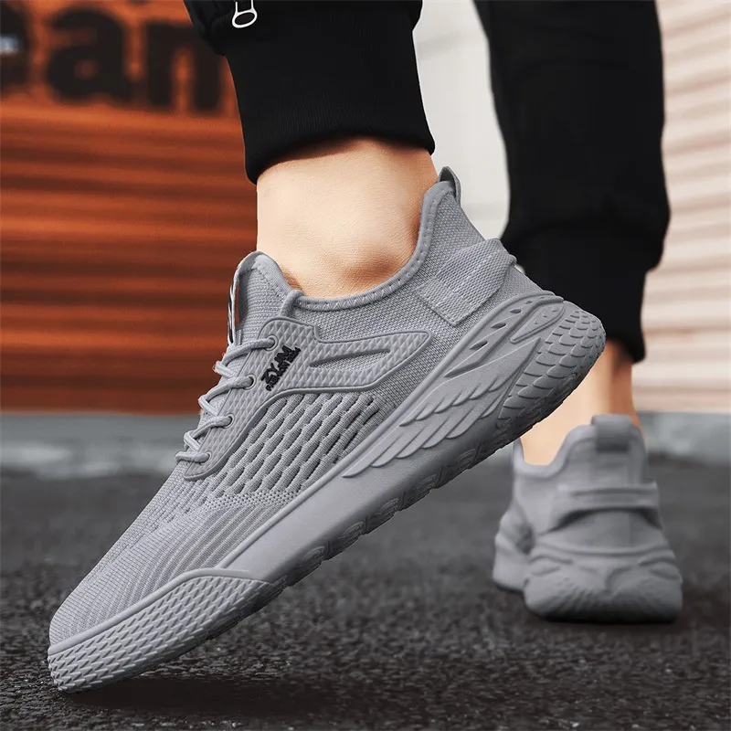 PLAY COBBLER Slip-Resistant Quick-Drying Breathable Low-Top Casual Shoes Men's-8