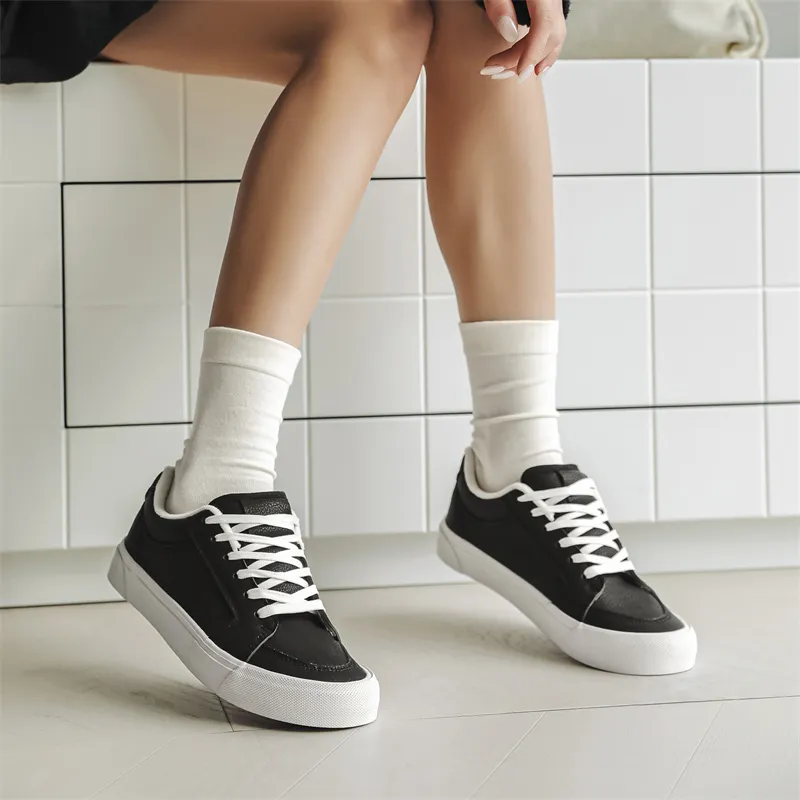 PLAY COBBLER Low Top Skateboard Shoes Men's-7