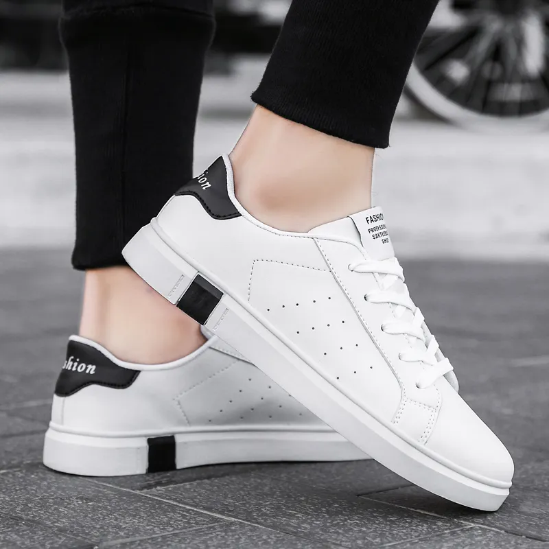 PLAY COBBLER Low Top Skateboard Shoes Unisex-6