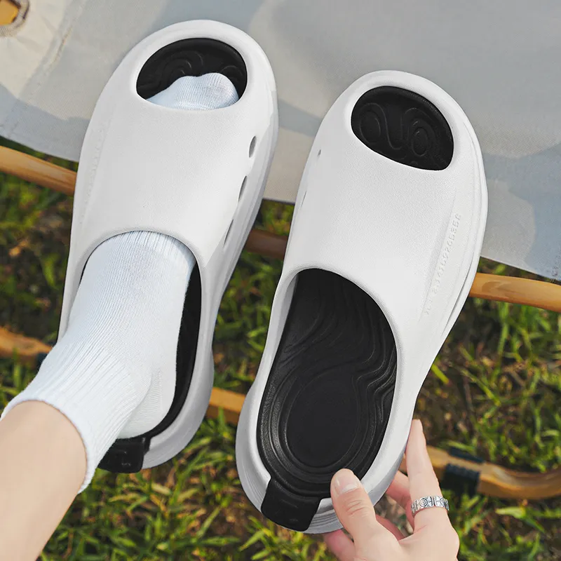 PLAY COBBLER Slide Slippers Unisex-4