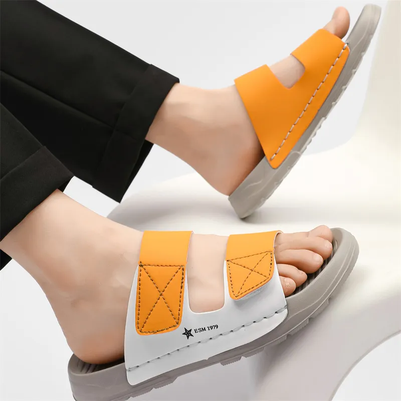 PLAY COBBLER Rubber Sole Slip Resistant Slide Slippers Men's-8
