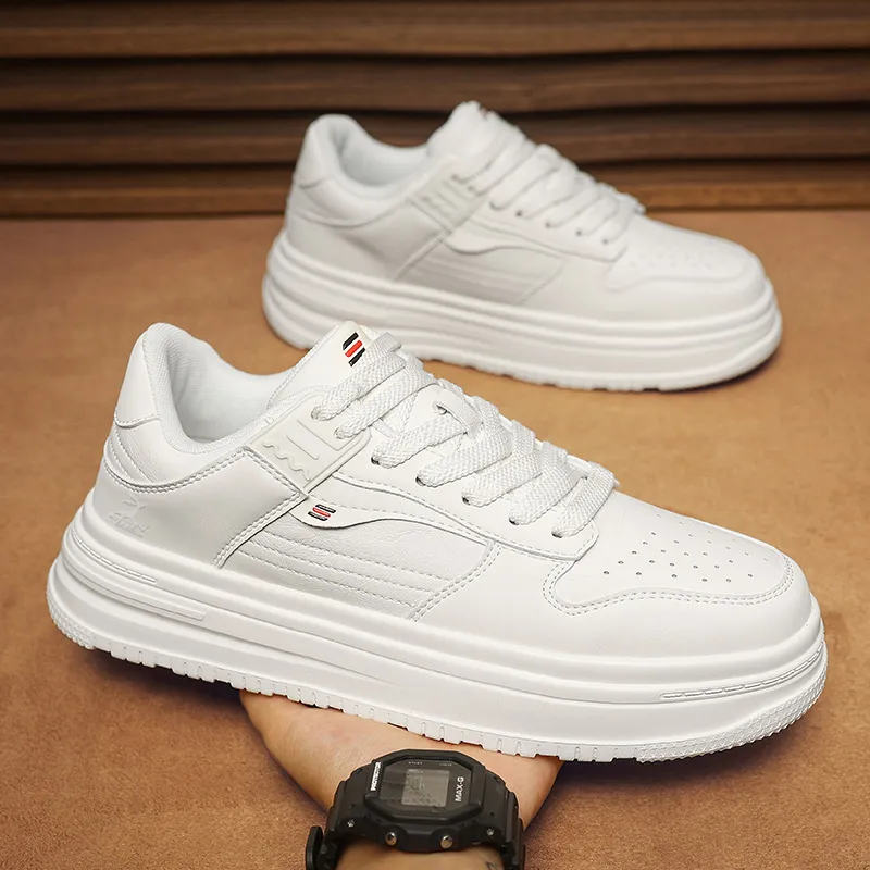 Kangaroo Head Abrasion Resistant Low Top Skateboard Shoes Men's-1
