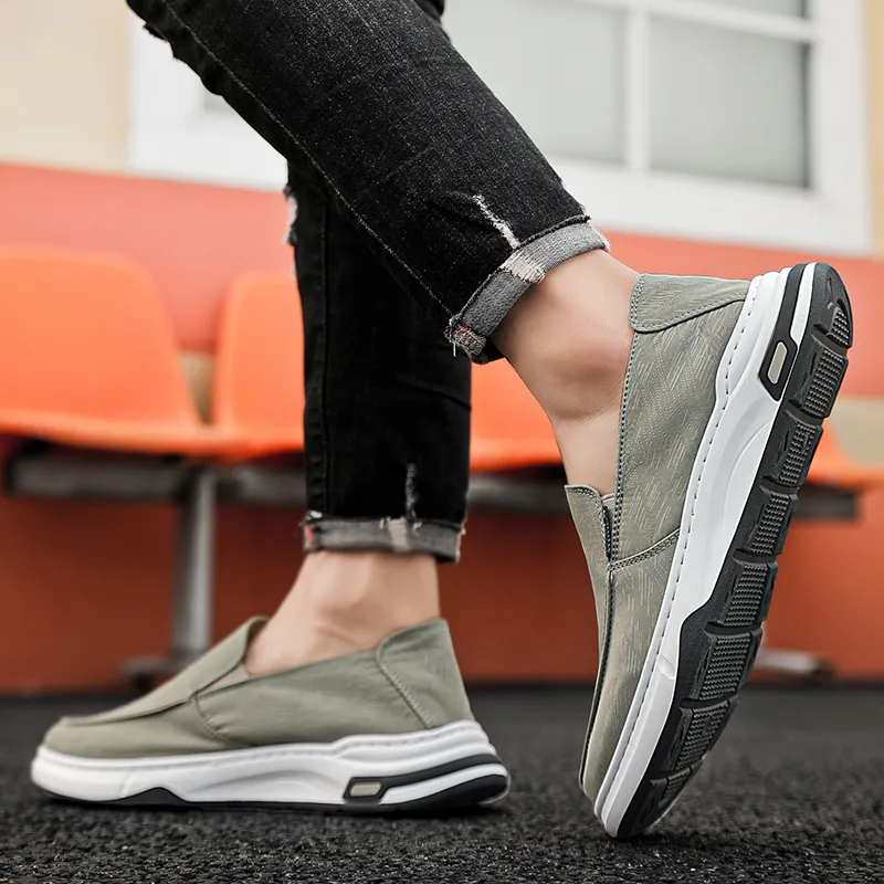Kangaroo Head Slip Resistant Low Top Casual Shoes Unisex-5