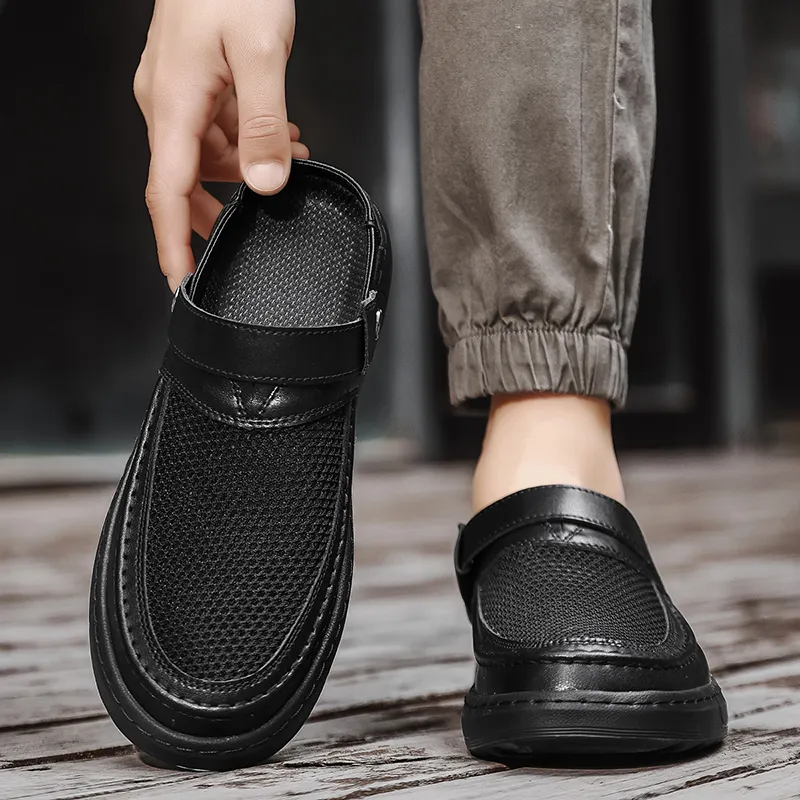 Kangaroo Head Slip Resistant Closed Toe Slippers Men's-11