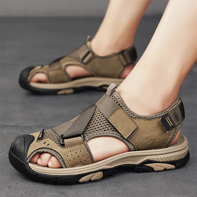 Kangaroo Head Beach Sandals Unisex-4