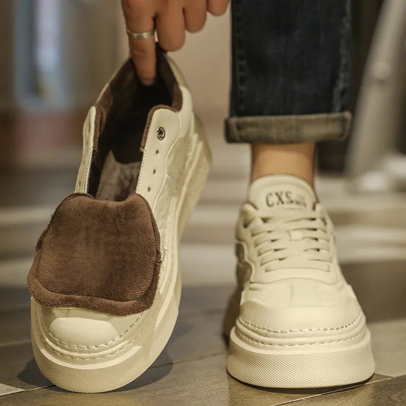 Kangaroo Head Slip-Resistant Low-Top Skateboard Shoes Men's-3