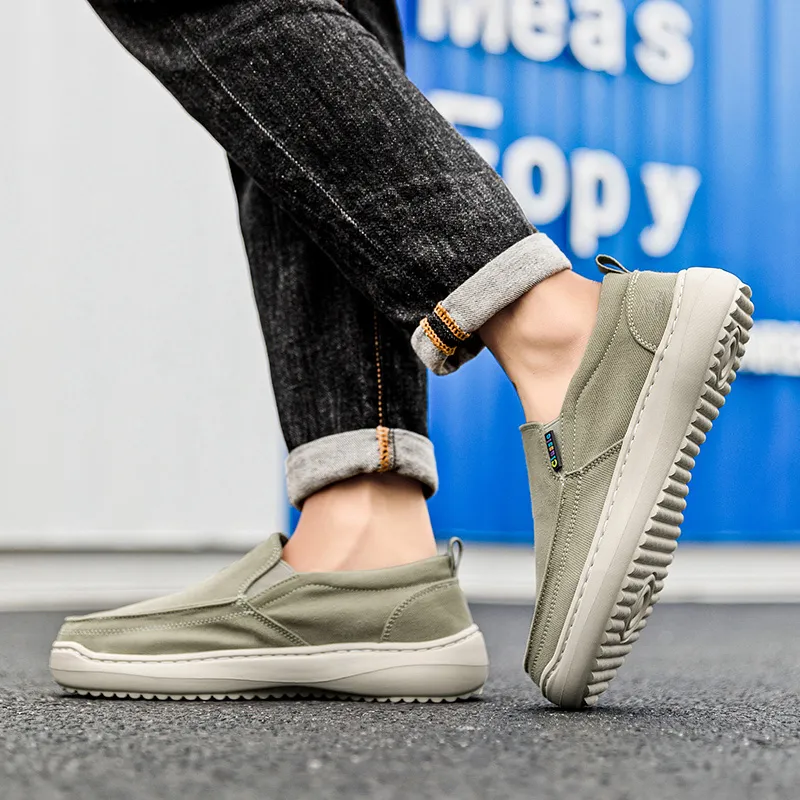 Kangaroo Head Breathable And Wear resistant Low Top Canvas Shoes Men's-6