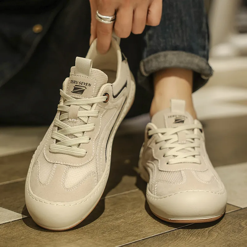 Kangaroo Head Anti Slip Wear Resistant Low Top Casual Shoes Unisex-1