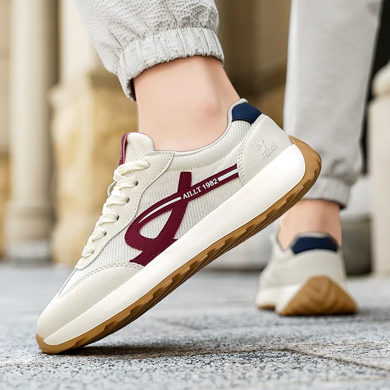 Kangaroo Head Slip Resistant Low Top Chunky Sneakers Unisex-2