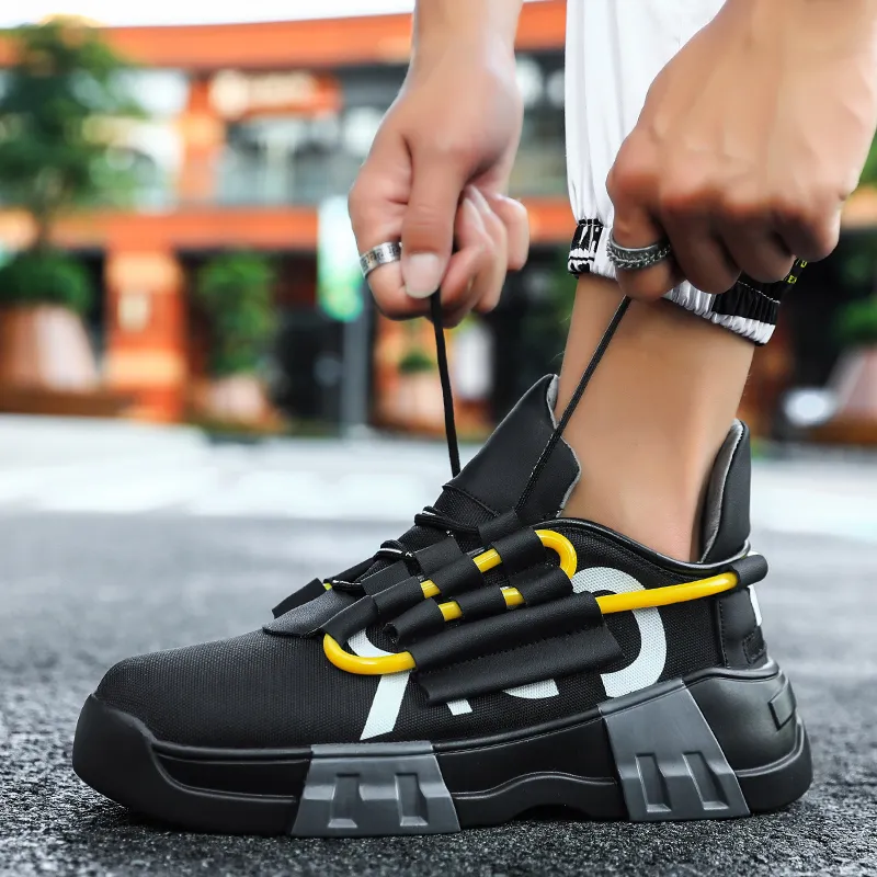 Kangaroo Head Slip Resistant Low Top Chunky Sneakers Men's-1