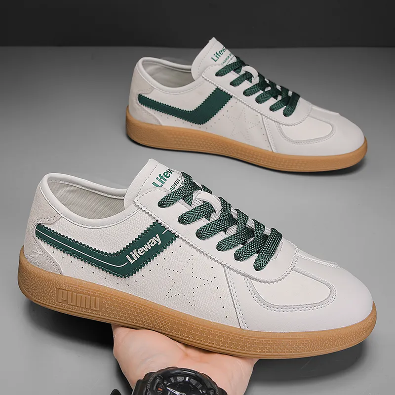 Kangaroo Head Abrasion Resistant Low Top Skateboard Shoes Unisex-9