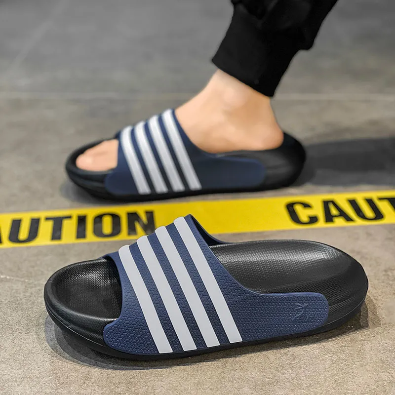 Kangaroo Head Slip Resistant Slide Slippers Unisex-9