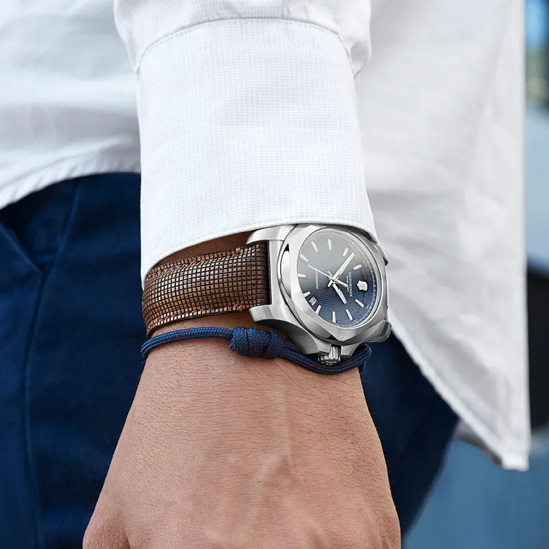 VICTORINOX Unisex Watch-12