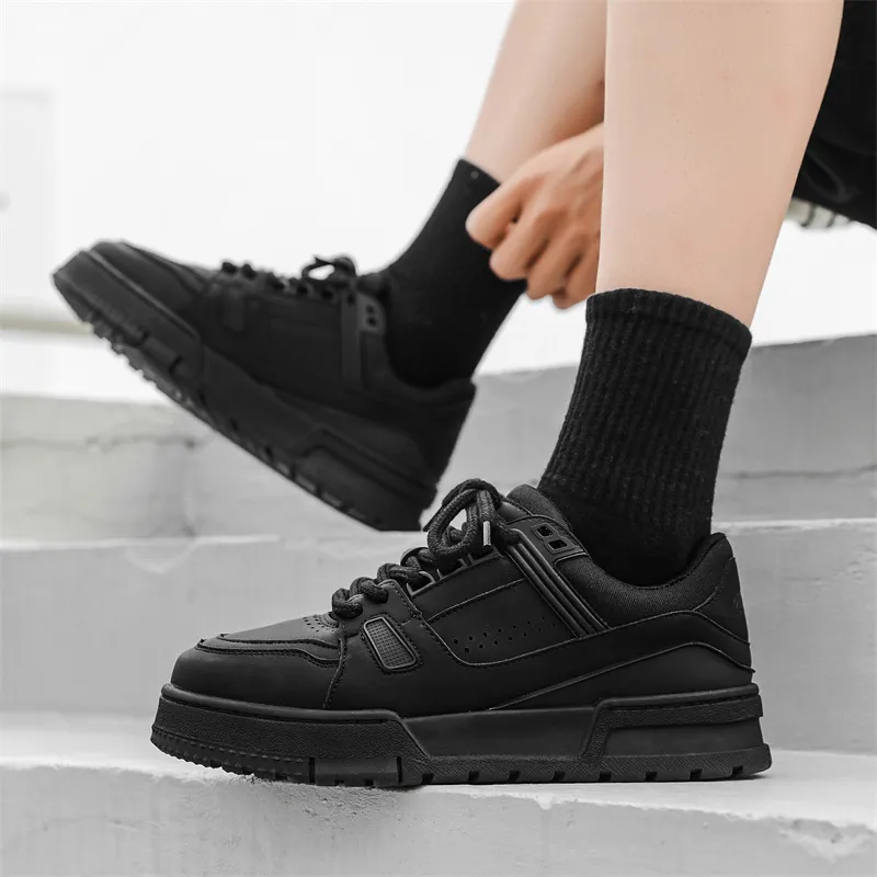 V ZERO FIVE Low Top Skateboard Shoes Unisex Black-9