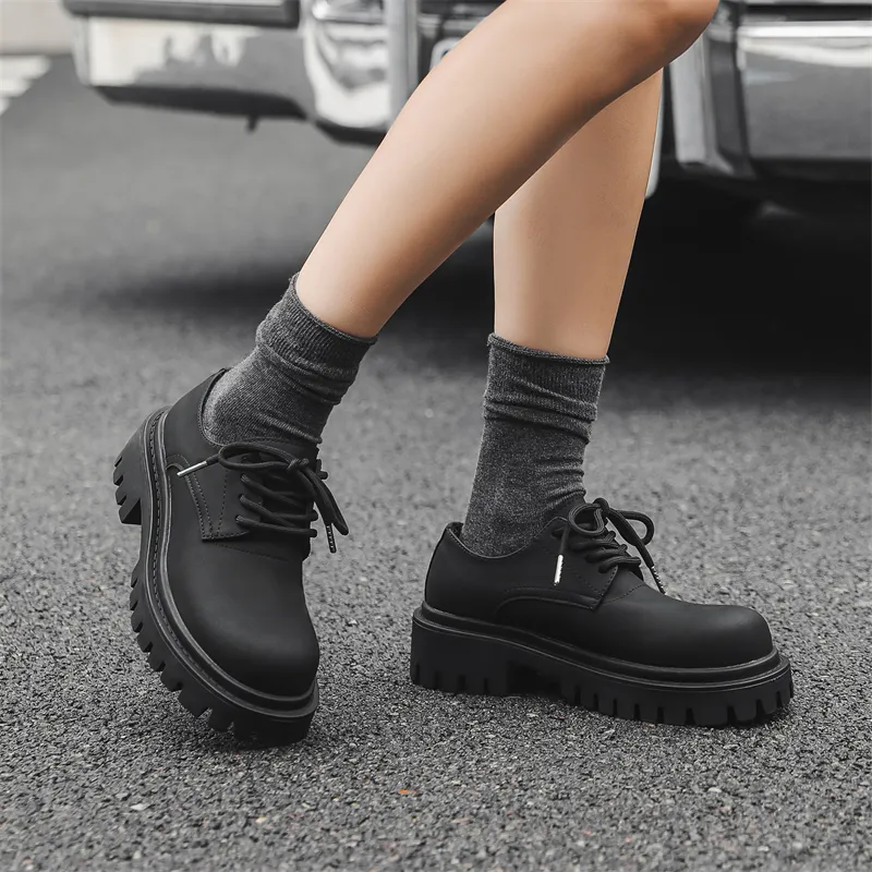 V ZERO FIVE Casual Shoes Unisex Black-10