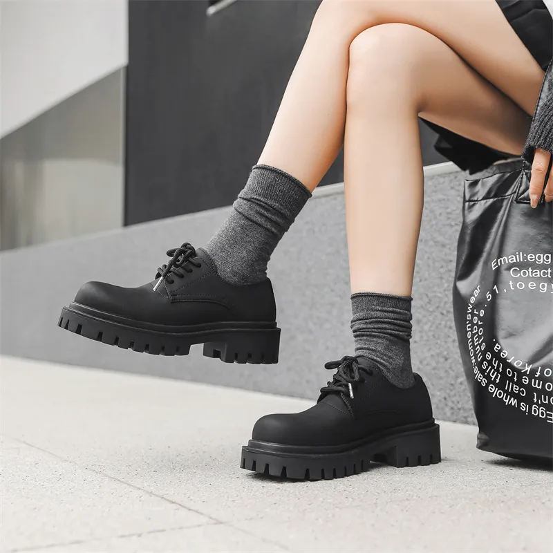 V ZERO FIVE Casual Shoes Unisex Black-14
