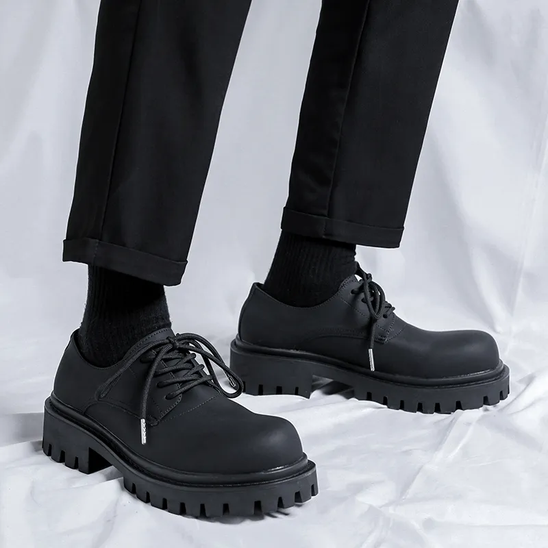 V ZERO FIVE Casual Shoes Unisex Black-1
