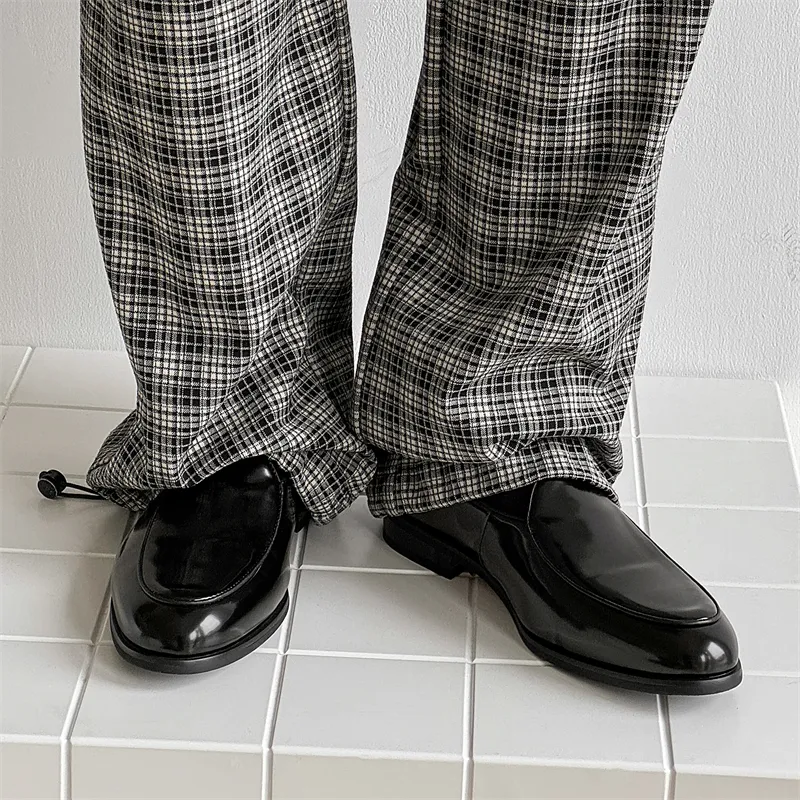 V ZERO FIVE Loafers Unisex Black-3