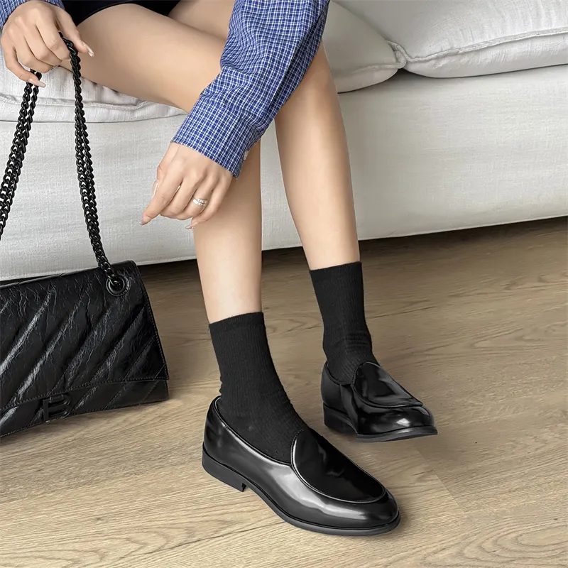 V ZERO FIVE Loafers Unisex Black-14