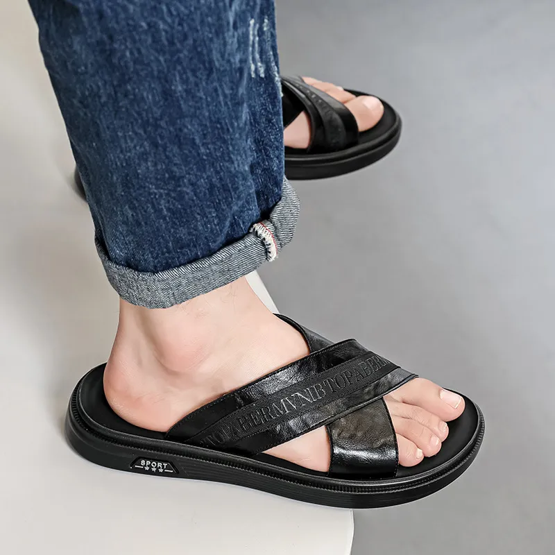V ZERO FIVE Rubber Sole Leather Patchwork Slip Resistant Abrasion Resistant Slide Slippers Men's Black Youth Trends-1