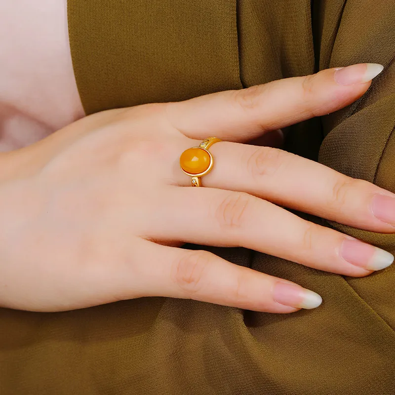 Xiaoyinjiang Amber/Beeswax Rings Women's-1
