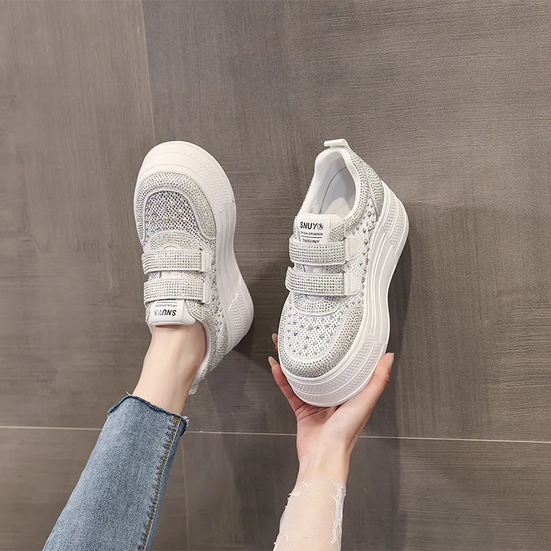 NRDROFFICIAL Cushioning Abrasion Resistant Lightweight Breathable Slip Resistant Low Top Skateboard Shoes Women's-2