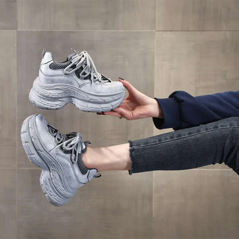 NRDROFFICIAL Cushioned Slip-Resistant Abrasion-Resistant Low-Top Chunky Sneakers Women's-6