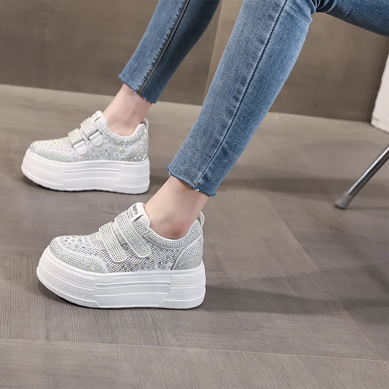 NRDROFFICIAL Cushioning Abrasion Resistant Lightweight Breathable Slip Resistant Low Top Skateboard Shoes Women's-4