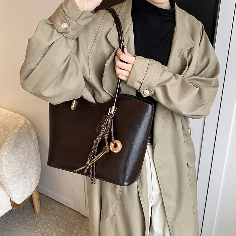 Bansusu PU Tote Bag Shopping Bag Shoulder Bags Women's Black/Red/Brown/Coffee-9