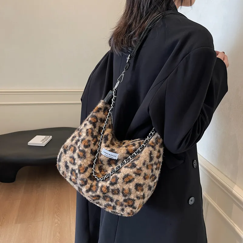 Bansusu Plush Portable Crossbody Bag, Shoulder Bag Regular Small Size Women's Black/Gray Leopard Print-3
