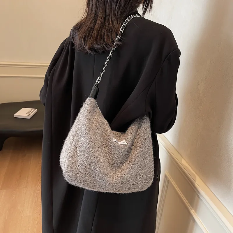 Bansusu Plush Portable Crossbody Bag, Shoulder Bag Regular Small Size Women's Black/Gray Leopard Print-13