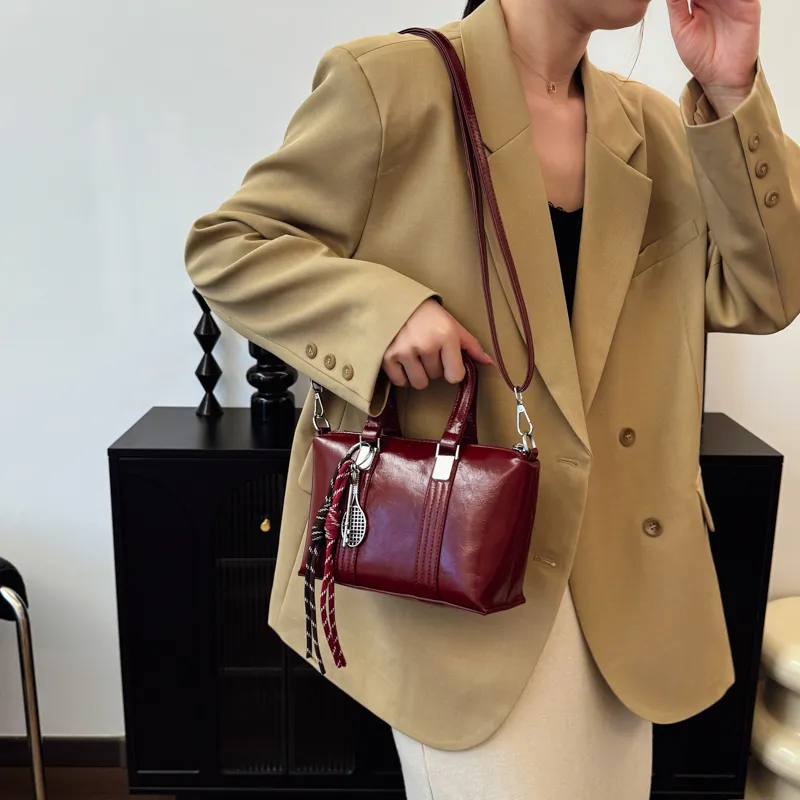 Yi Brigade PU Shoulder Bag Regular Women's Black/Burgundy/Brown/Coffee-6