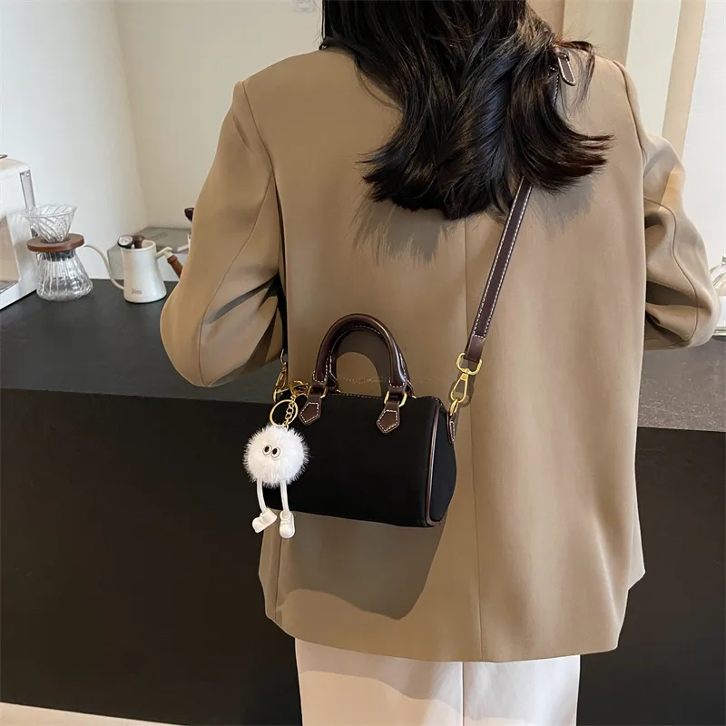 Bansusu Leather Velvet Handbag Shoulder Bag Crossbody Bag Women's Black/Khaki/Coffee-8