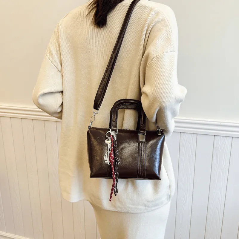 Yi Brigade PU Shoulder Bag Regular Women's Black/Burgundy/Brown/Coffee-12