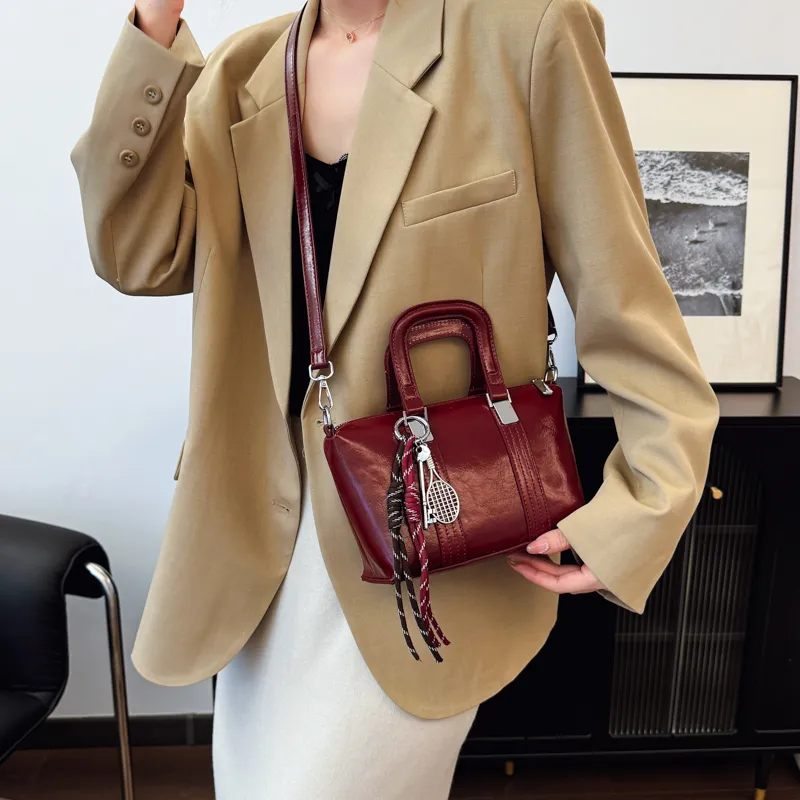 Yi Brigade PU Shoulder Bag Regular Women's Black/Burgundy/Brown/Coffee-9